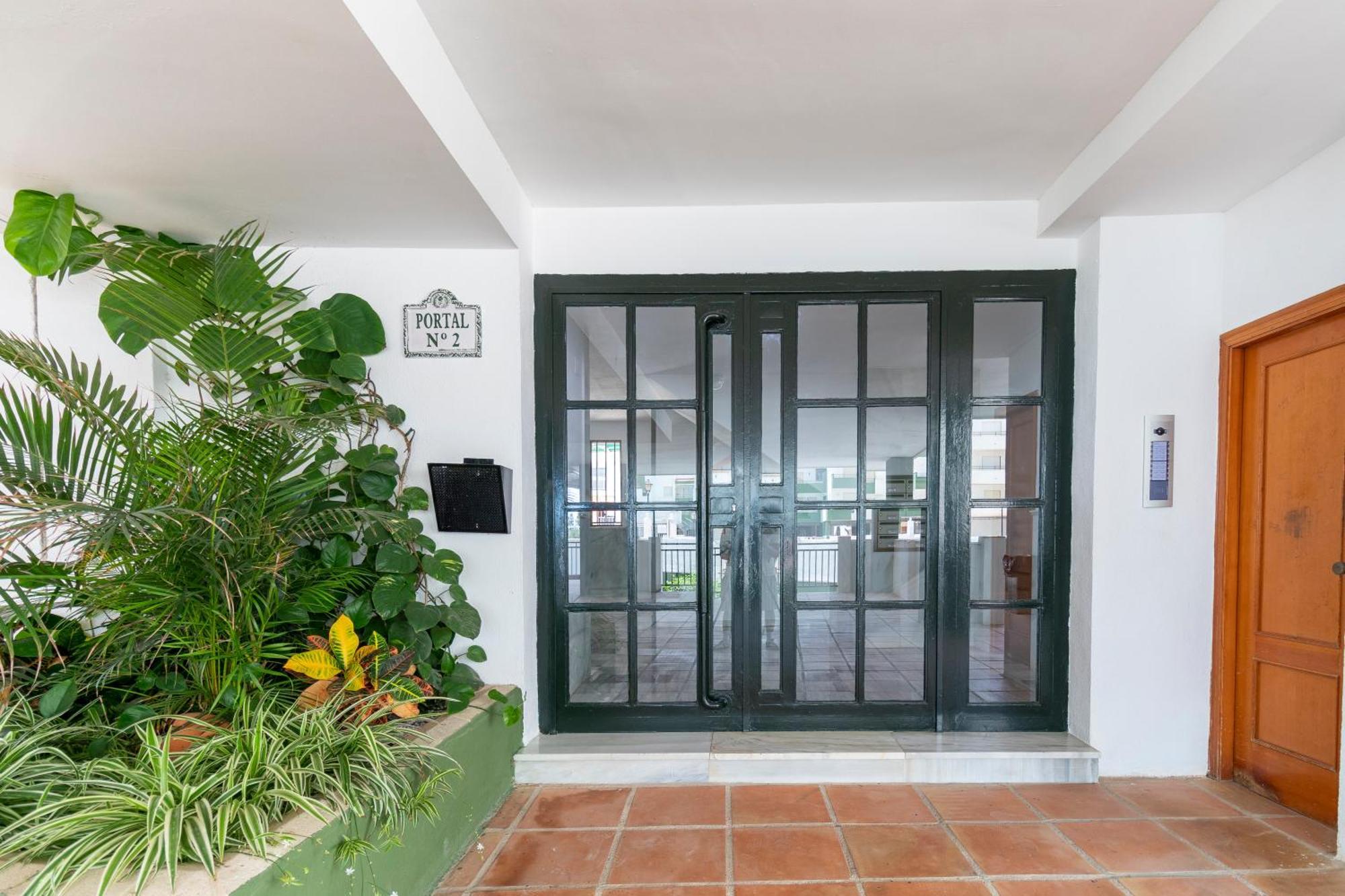 Rentitspain Moderno Apartamento Calaverde Frente Al Mar Salobreña Εξωτερικό φωτογραφία