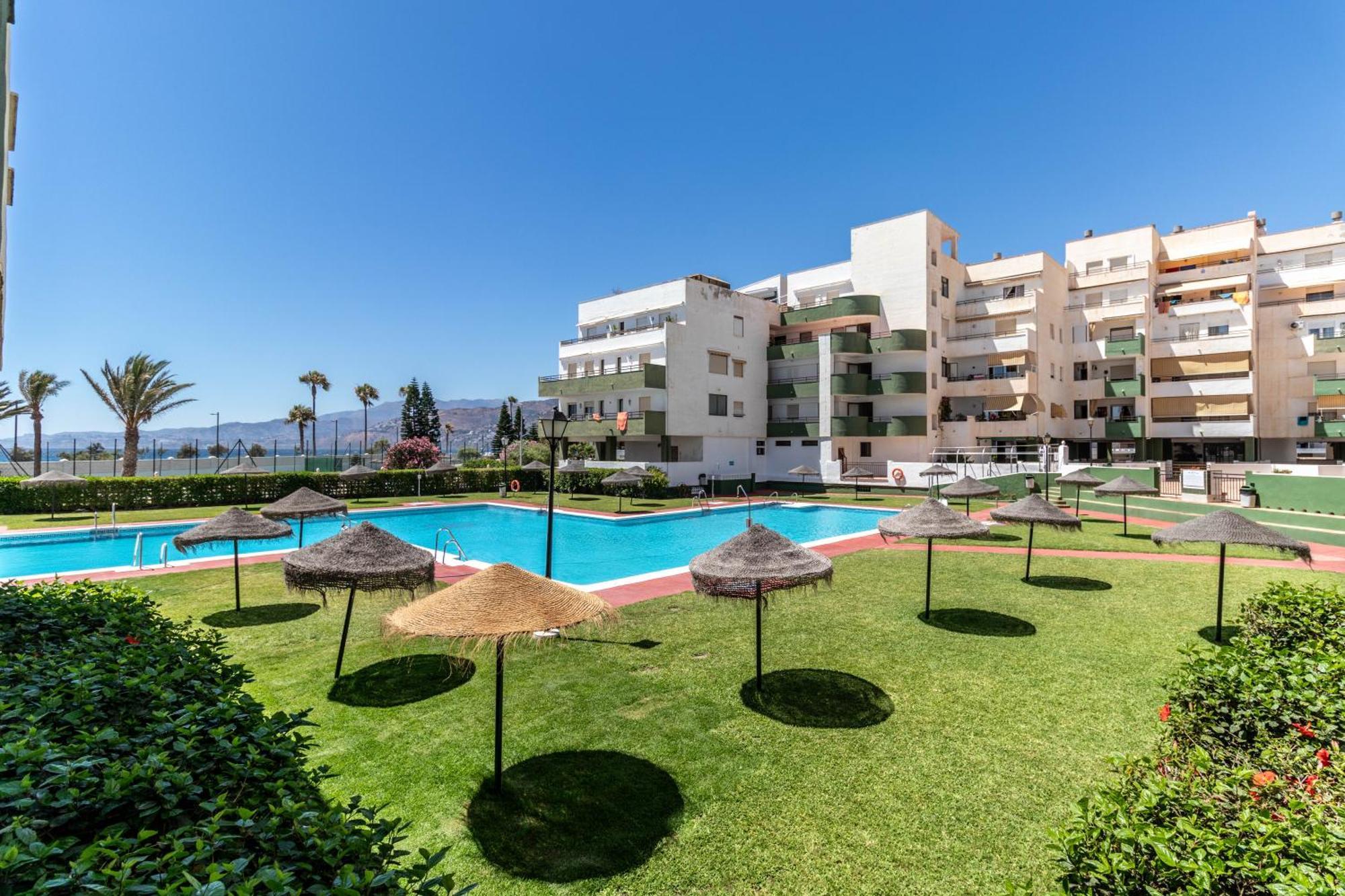 Rentitspain Moderno Apartamento Calaverde Frente Al Mar Salobreña Εξωτερικό φωτογραφία